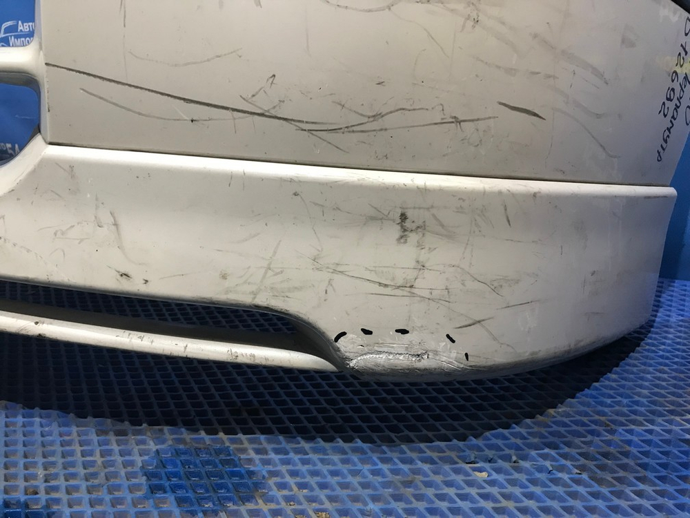 Бампер передний TOYOTA RAUM 1999-2003