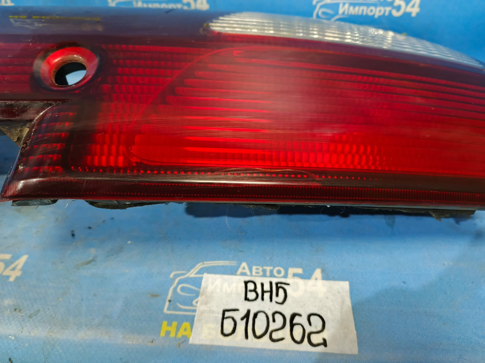 Вставка в багажник центральная SUBARU LEGACY 1998-2003