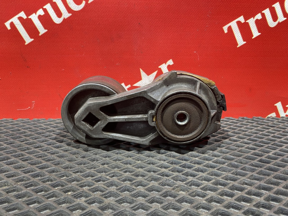 Ролик-натяжитель ручейкового ремня