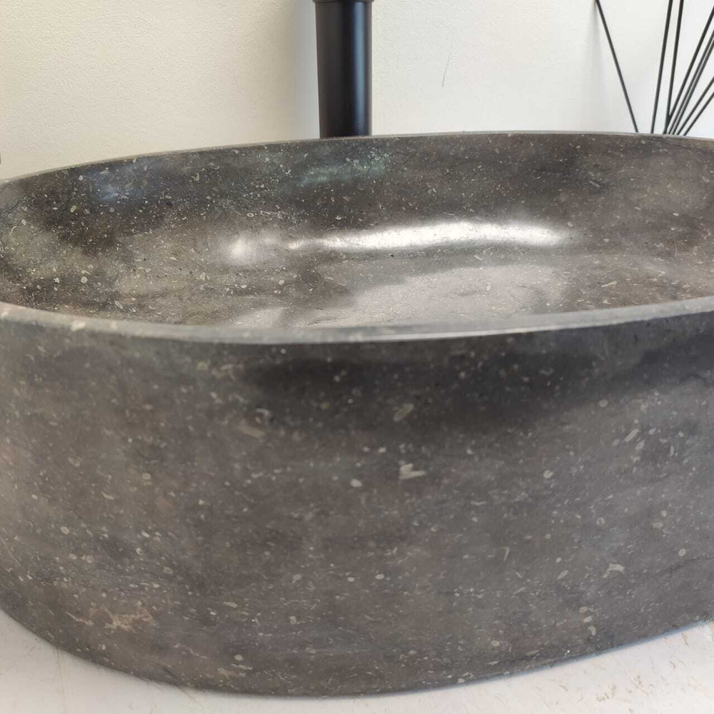Раковина из мрамора Oval Black OM-60701 52*38*14