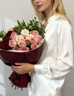 Букет цветов Малиновый рассвет