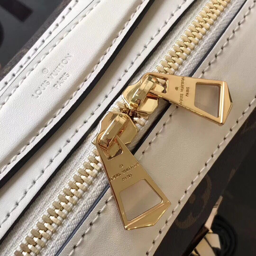 Louis Vuitton Saintonge