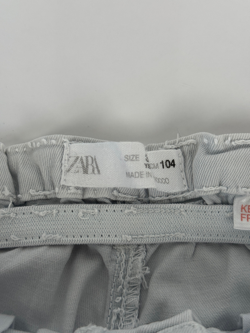 Джинсы Zara