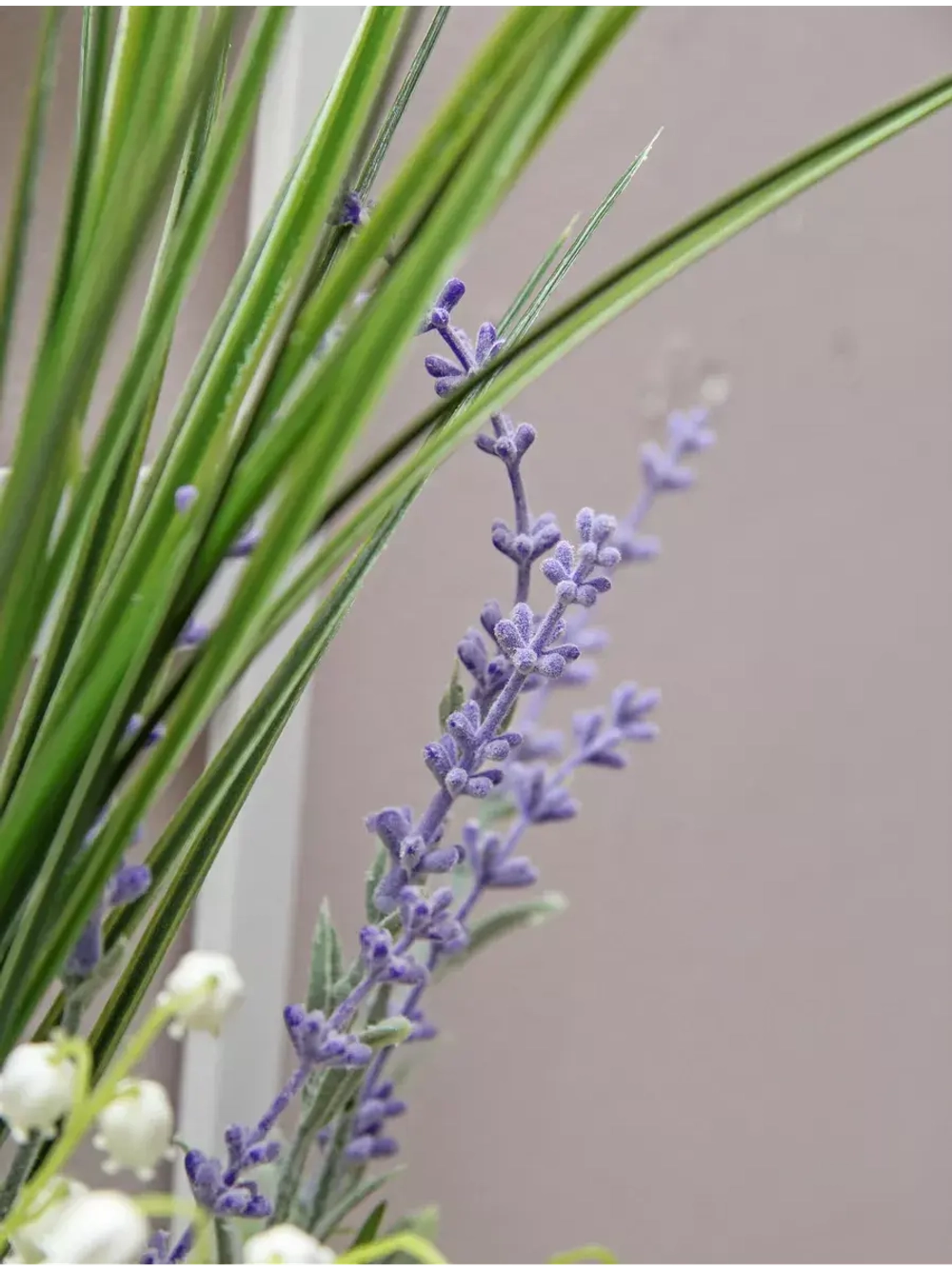 Панно на стену для интерьера "Окно с цветами"