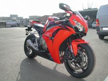 CPHO-023-B BikeDesign Слайдеры для HONDA CBR 1000RR 08-11