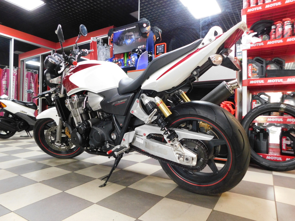Honda CB1300SF SC54-1000319