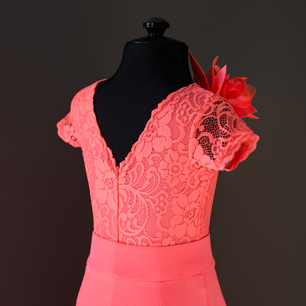 оранжевое платье для танцев