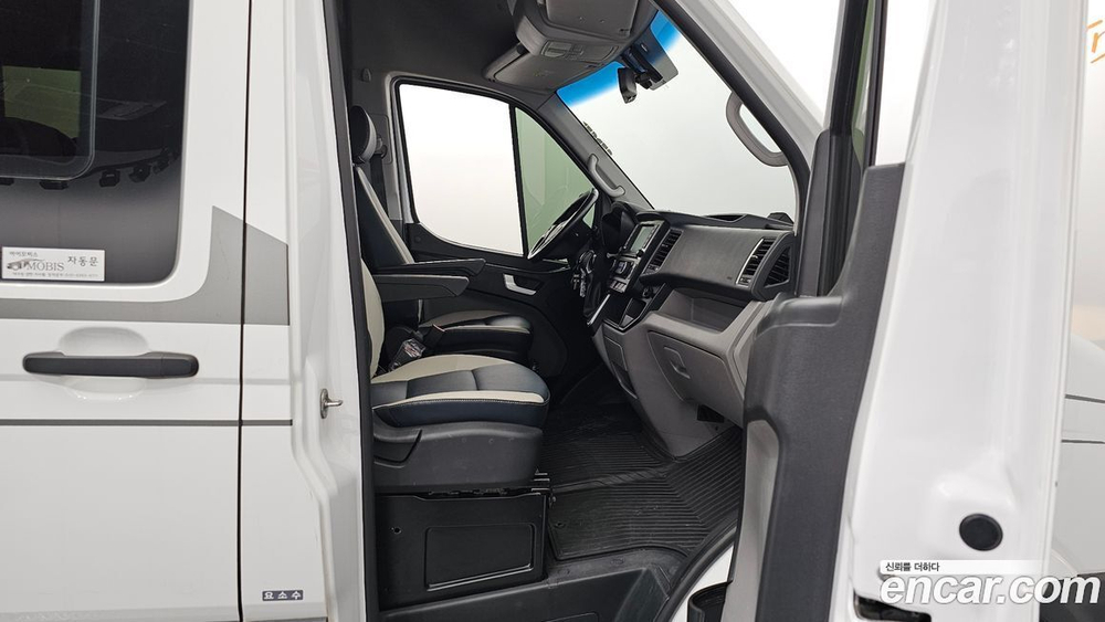 Hyundai Solati 15인승 (11.2019)