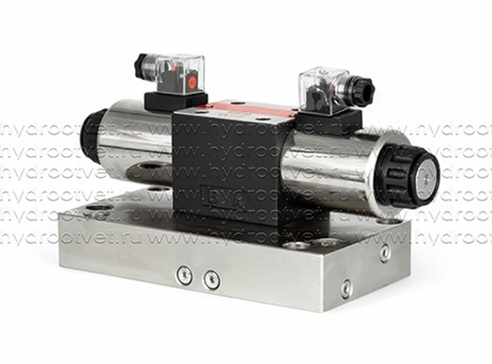 34DF-L2 - Распределитель (реверсивный золотник) 4/3