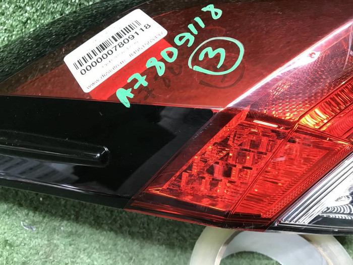 Фонарь левый внешний Toyota RAV4 5 XA50 (18-нв)