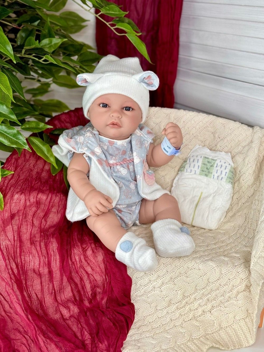 Кукла Berbesa виниловая 42см Martina (5507K)