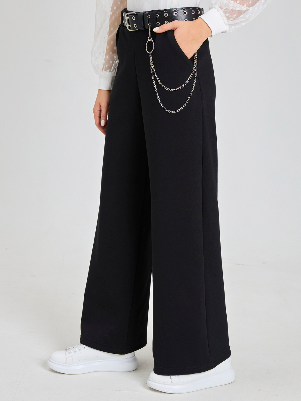 Брюки утепленные для девочки палаццо с ремнем люверсы чёрные