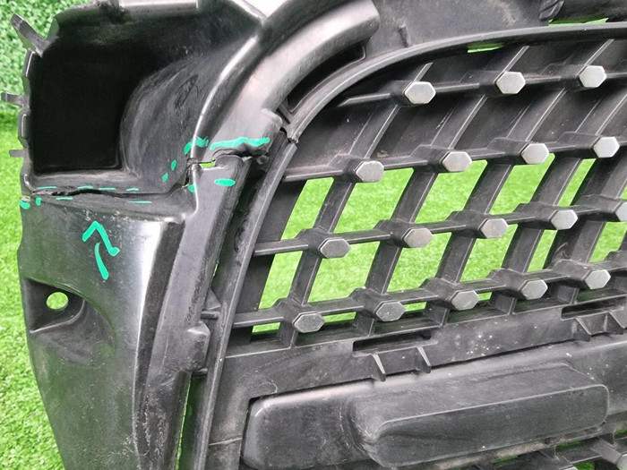 Решетка радиатора Mercedes GLB X247 (2019-2023)