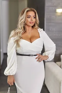 Платье с декольте УК-692 Fabrika