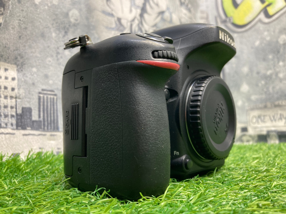 Nikon D600 458.000 кадров