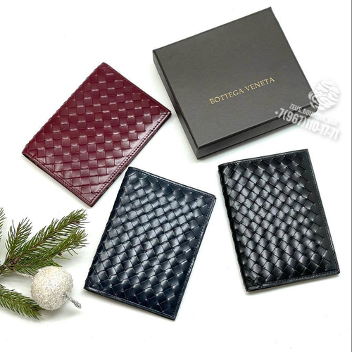 Обложка для паспорта Bottega Veneta