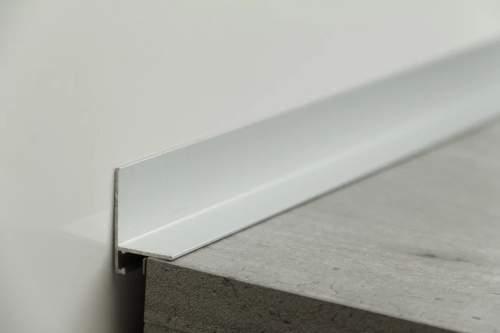 Микроплинтус SL16X25-01L Серебро матовое 16х25х2000мм