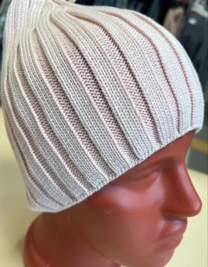 Шапка осенняя на хлопковом подкладе