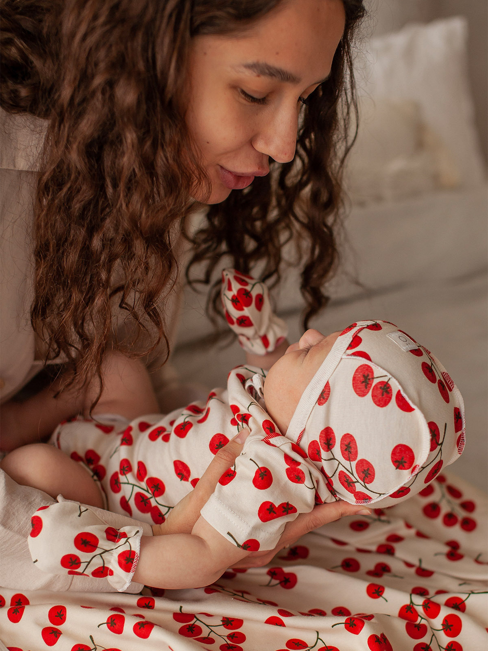 Чепчик Mjölk Cherry Tomatoes