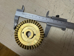 Запасная часть для насосов "LEO" моделей APm110, APM110H, APm150, APm220, AP220, APSM110, LKSM110A, APM110F , APM150F - крыльчатка латунная №10010280
