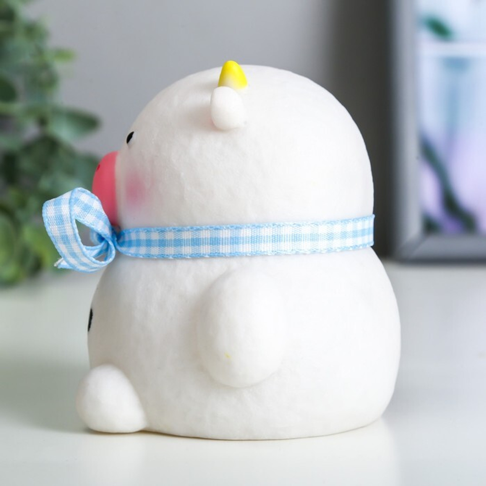 7329144 Ночник "Бычок" LED 1Вт от батареек 3хAG10 бело-синий 9х8,5х7,5 см