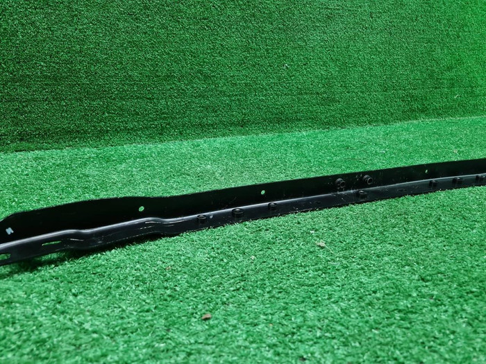 Кронштейн панели BMW X5 G05 (2018-н.в.)