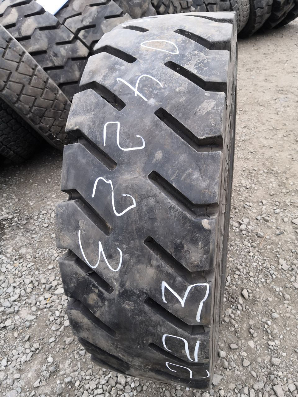 12.00R20 Michelin XZM шина б/у