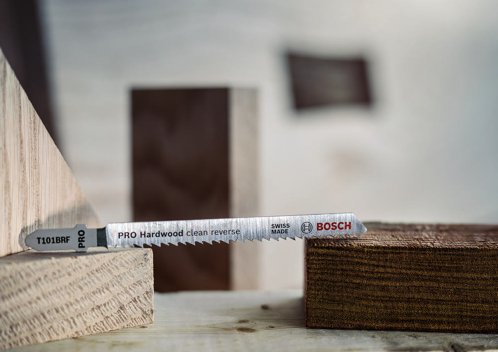 Лобзиковая пилка PRO Hardwood clean reverse T101BRF BOSCH 2608634235