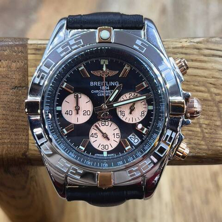 Часы Breitling