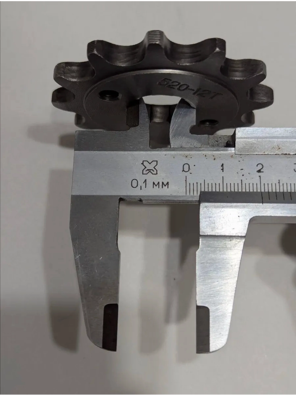 tt Ведущая звезда 520-12T на вал мотоцикла 20 мм