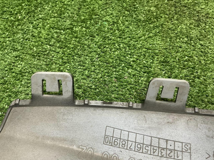 Накладка перед бампера Mercedes C w205 (18-23) AMG