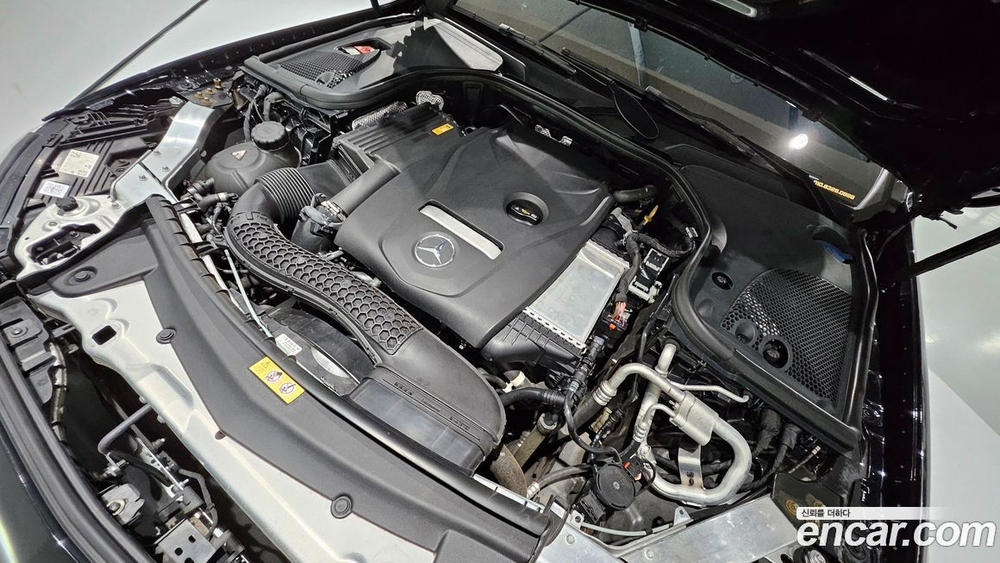 Mercedes-Benz E-Class W213 E250 Avangarde (08.2021)
