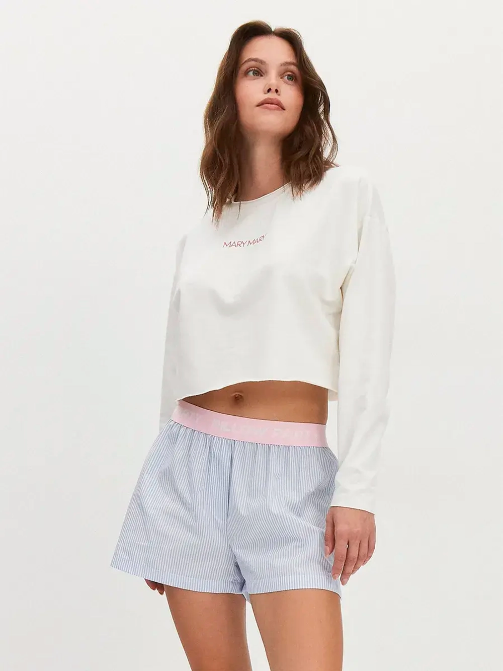 Лонгслив укороченный