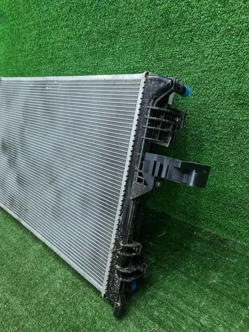 Кассета радиаторов Zeekr 001 (2021-н.в.)