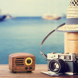 Беспроводная колонка Muzen Sticker красная