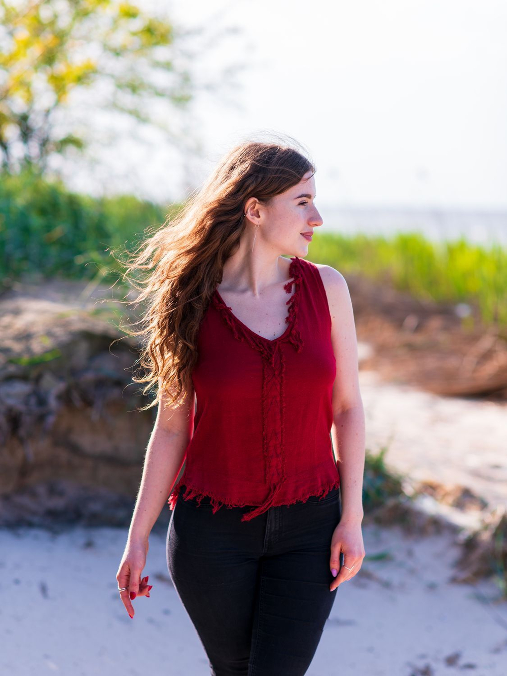 Топ Chintamani красный