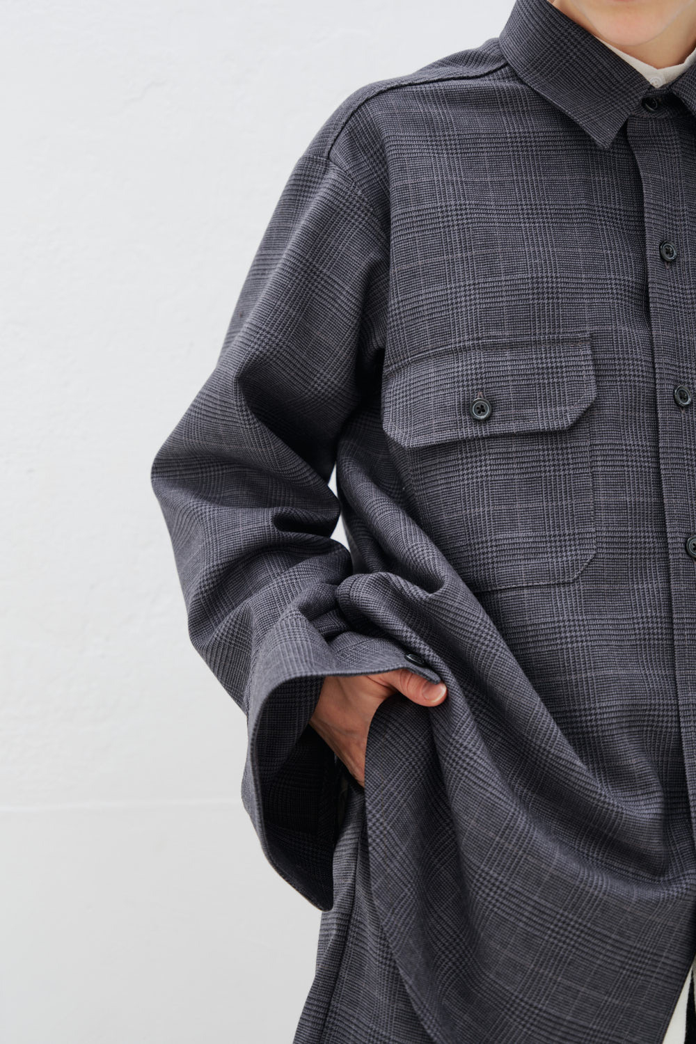 Объемная рубашка серая в клетку