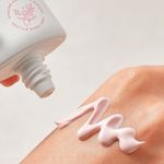 Себорегулирующий санскрин для проблемной кожи с цинком Botanity Zinc Light Sun Lotion SPF50+ PA++++