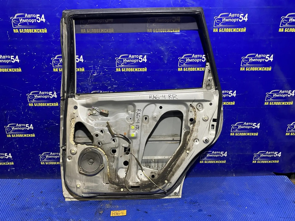 Дверь задняя правая Honda ODYSSEY 2000