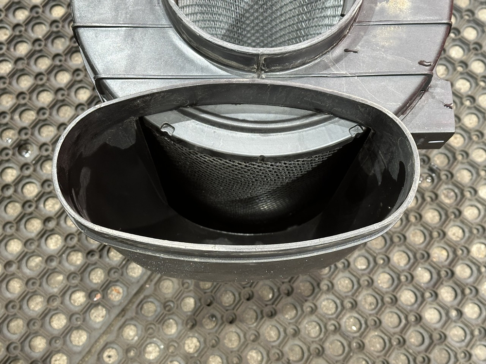 Корпус воздушного фильтра 2022г.