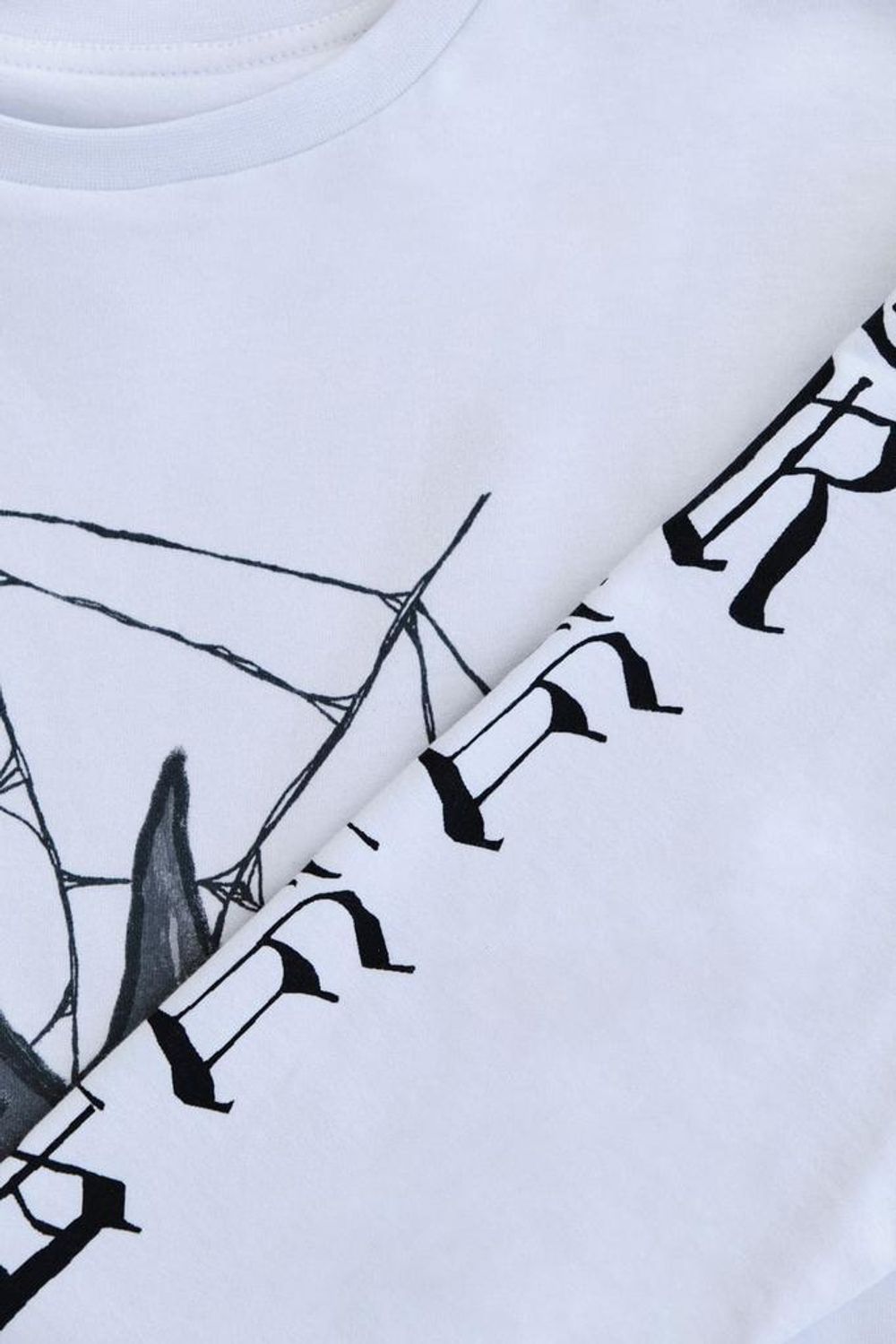 Лонгслив Creepy Clothing Акулапаук белый