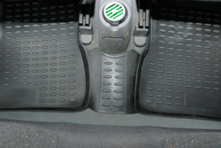 Коврики в салон HYUNDAI Accent 2000-2005, 4 шт. (полиуретан) Element.NLC.20.06.210K