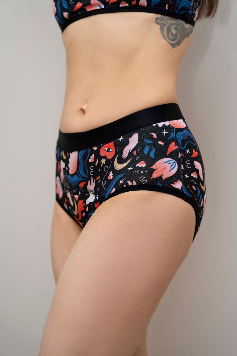 Впитывающие трусы Light | Лимитированная серия