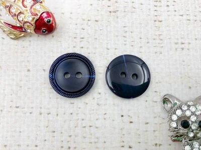 Пуговицы, d 1,8 см, 2 прокола, чёрный с синим
