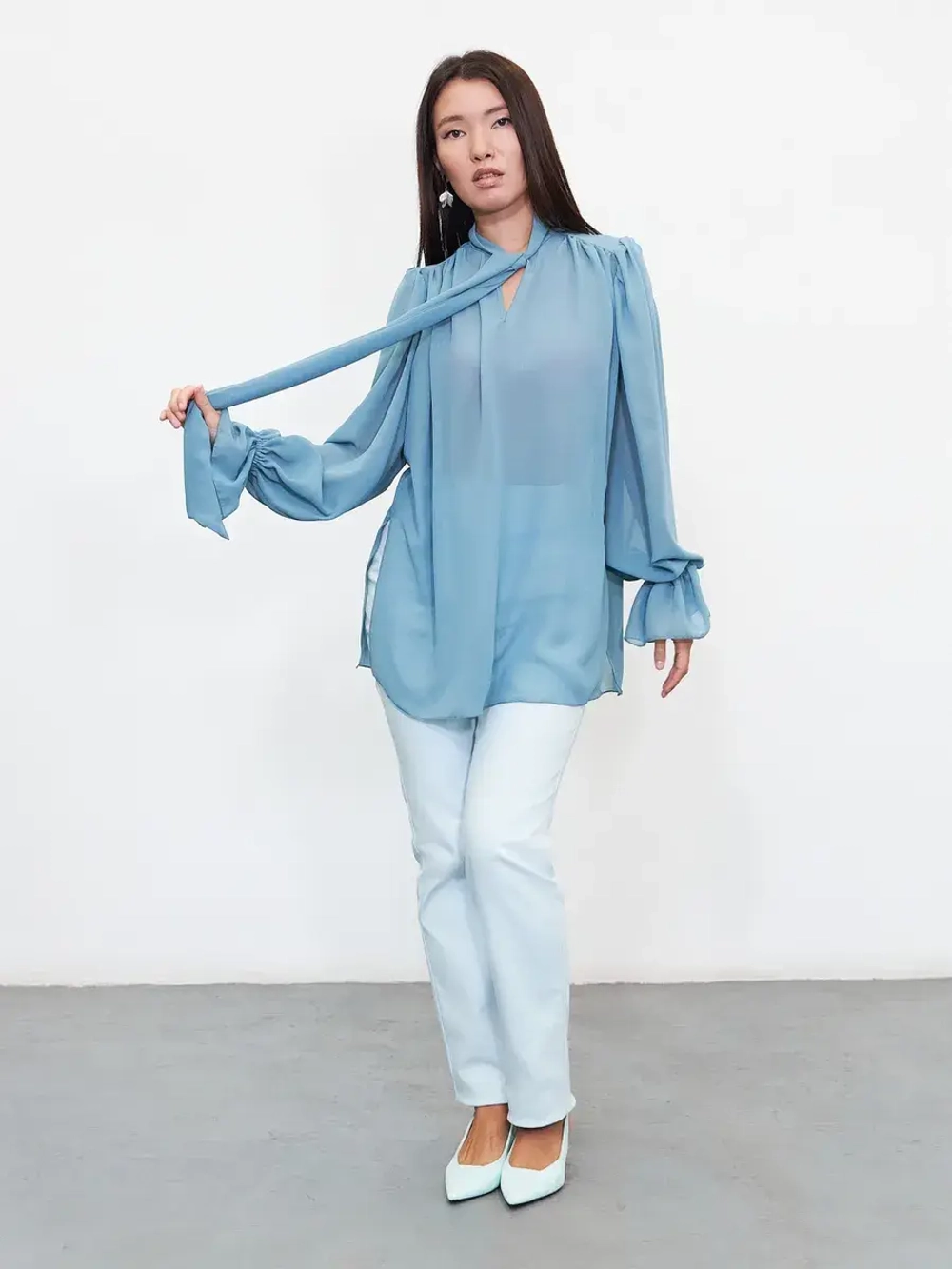 Блузка нарядная шифоновая