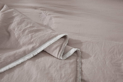 Покрывало 230x250 и 2 наволочки 50х70 Sofi De MarkO Наоми розовое