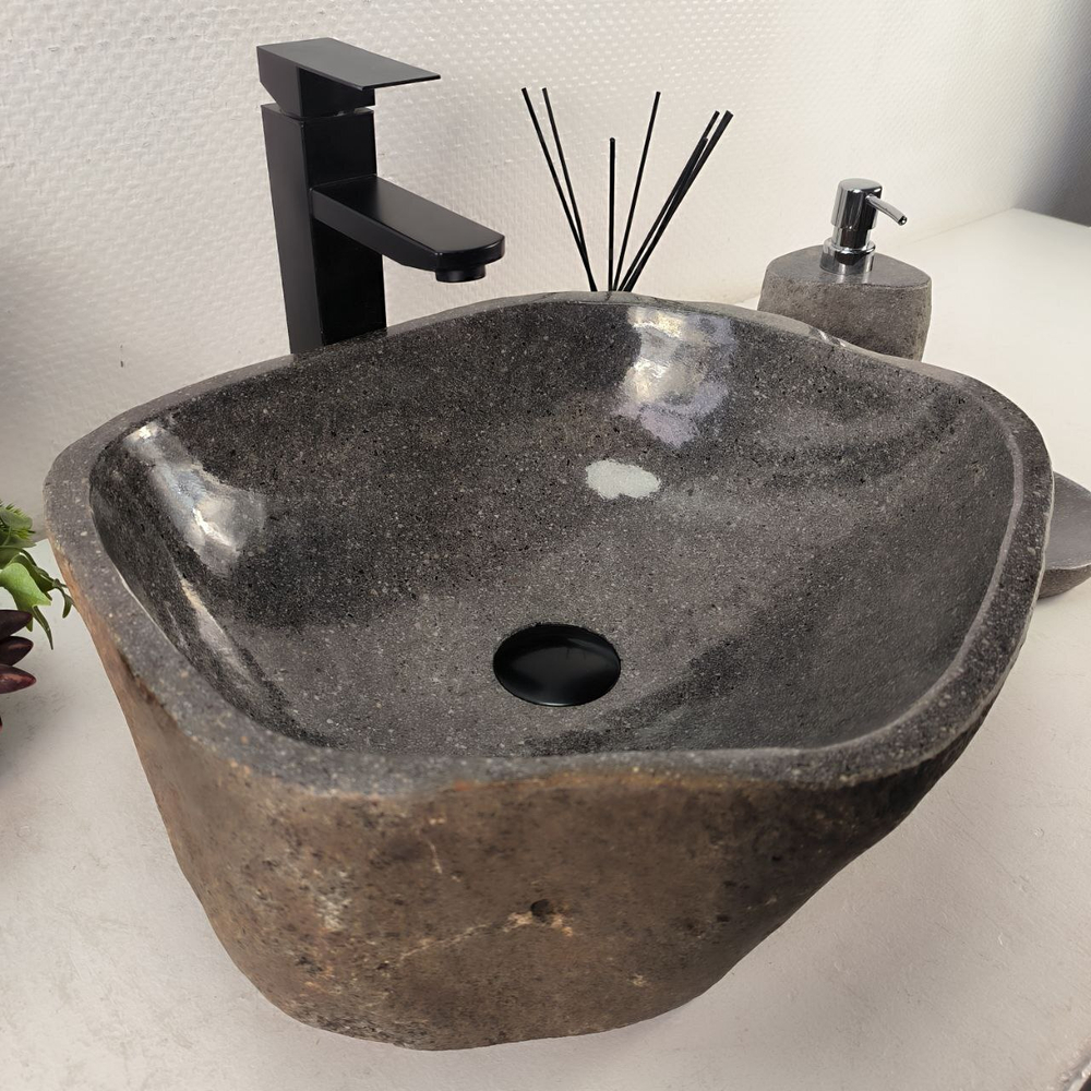 Раковина из речного камня RS-65121 44*39*15 0856