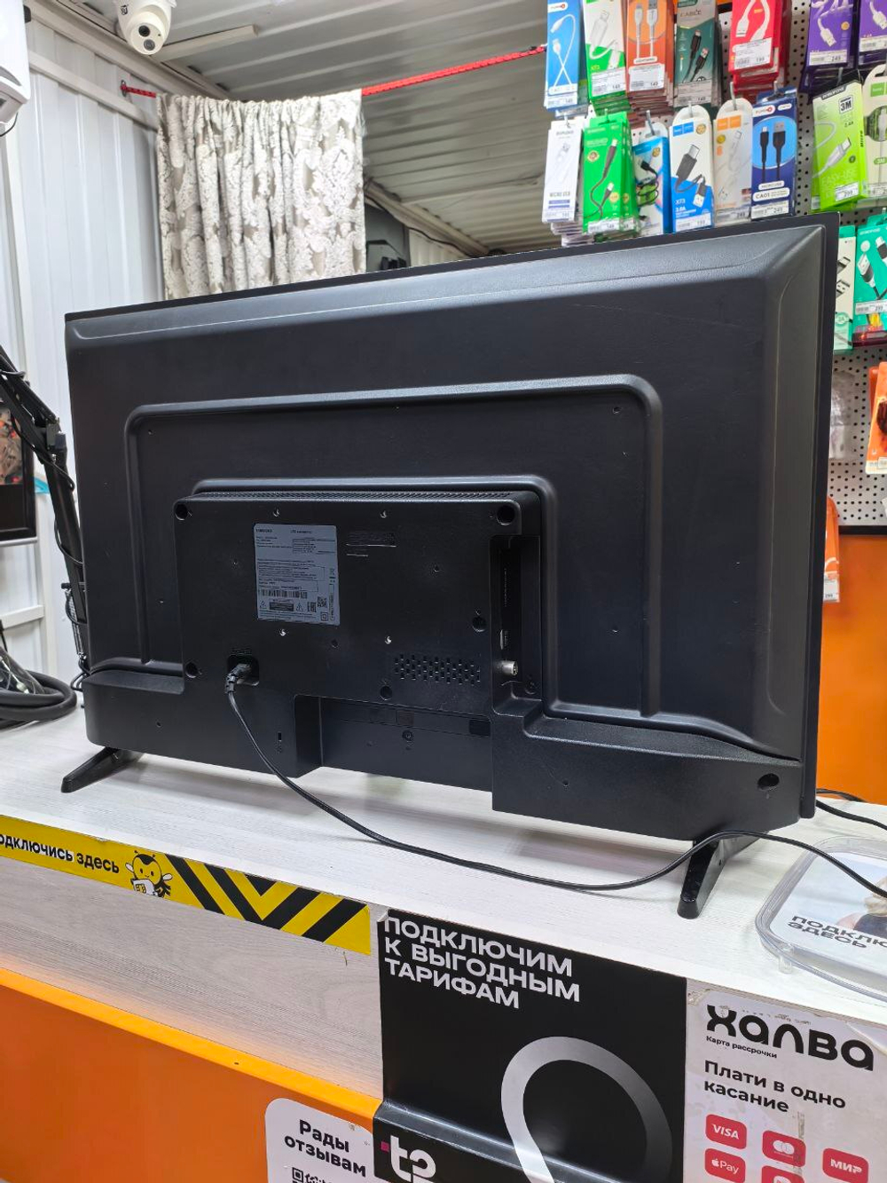 Телевизор Samsung UE32T4002AK