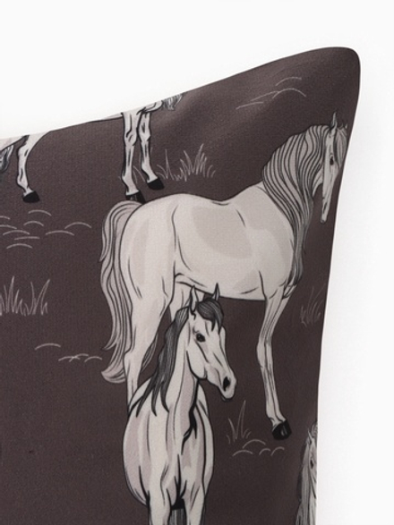 Наволочка декоративная «Этель. Black&White», 40×40 см, велюр