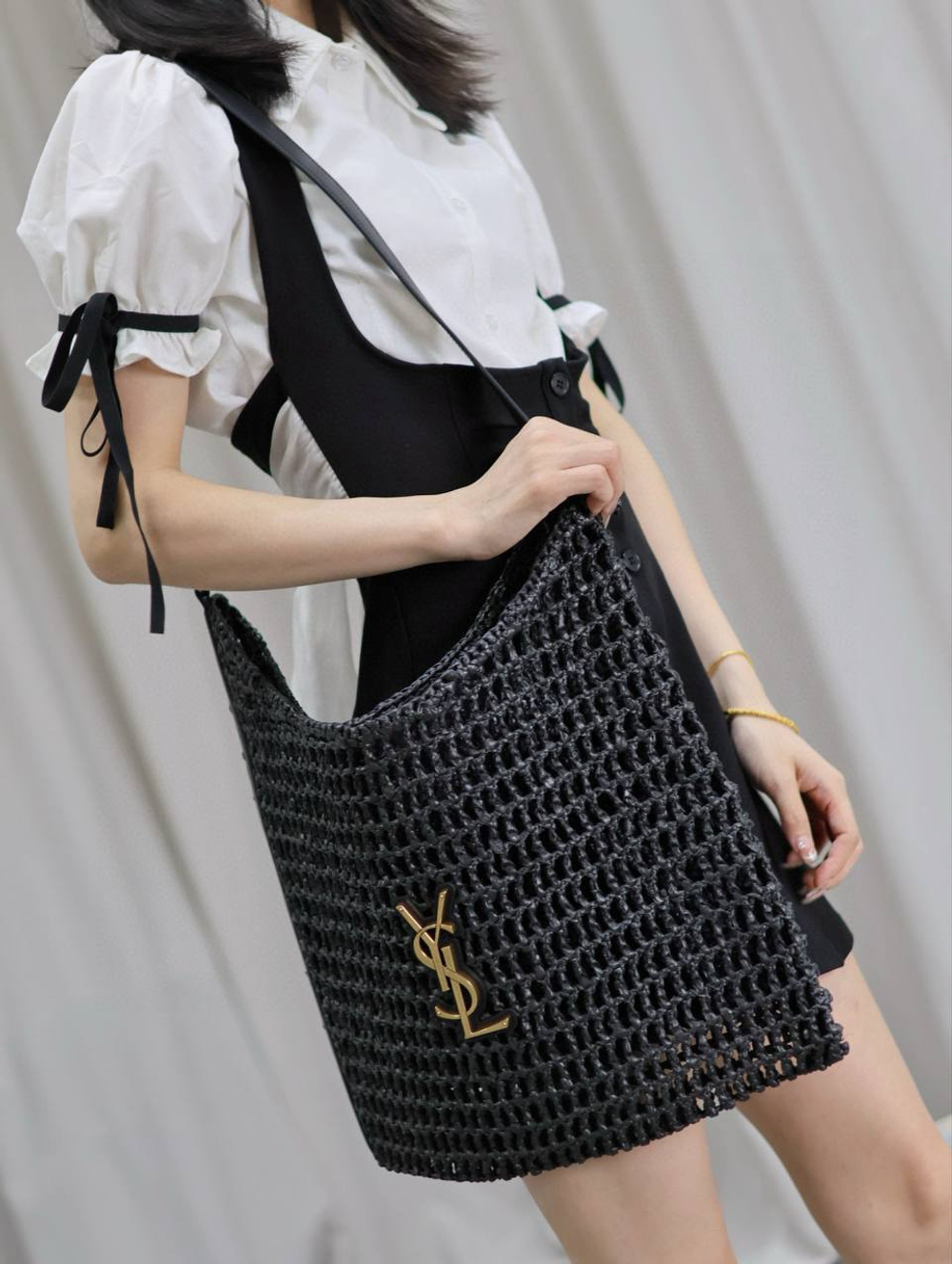 Сумка Yves Saint Laurent